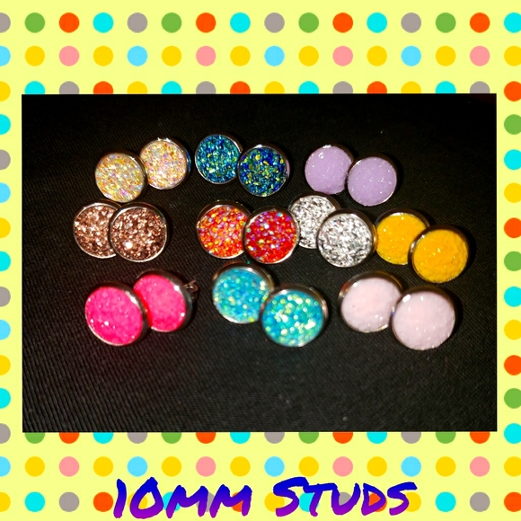 Druzy Stud Earrings - Picture 1 of 1